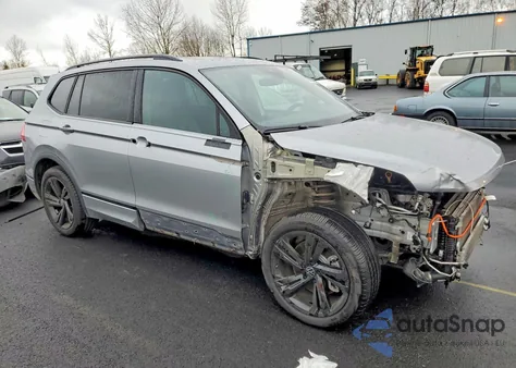 2023 Volkswagen Tiguan Se R-Line Black из США, поврежденный, VIN 3VV8B7AX6PM136014